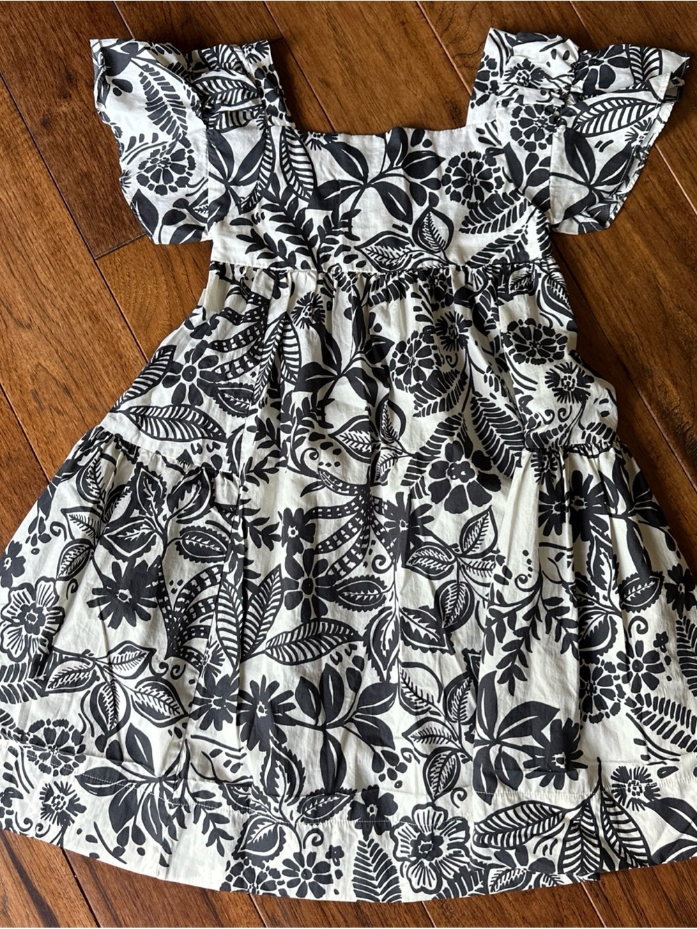 Zara Girls Black White Floral Flutter Sleeve Dress 10 Flowy Formal Beach Wedding